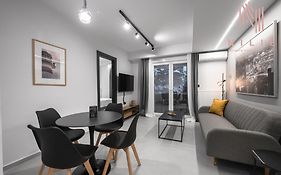 Room 8, Nilie Hospitality Mgmt